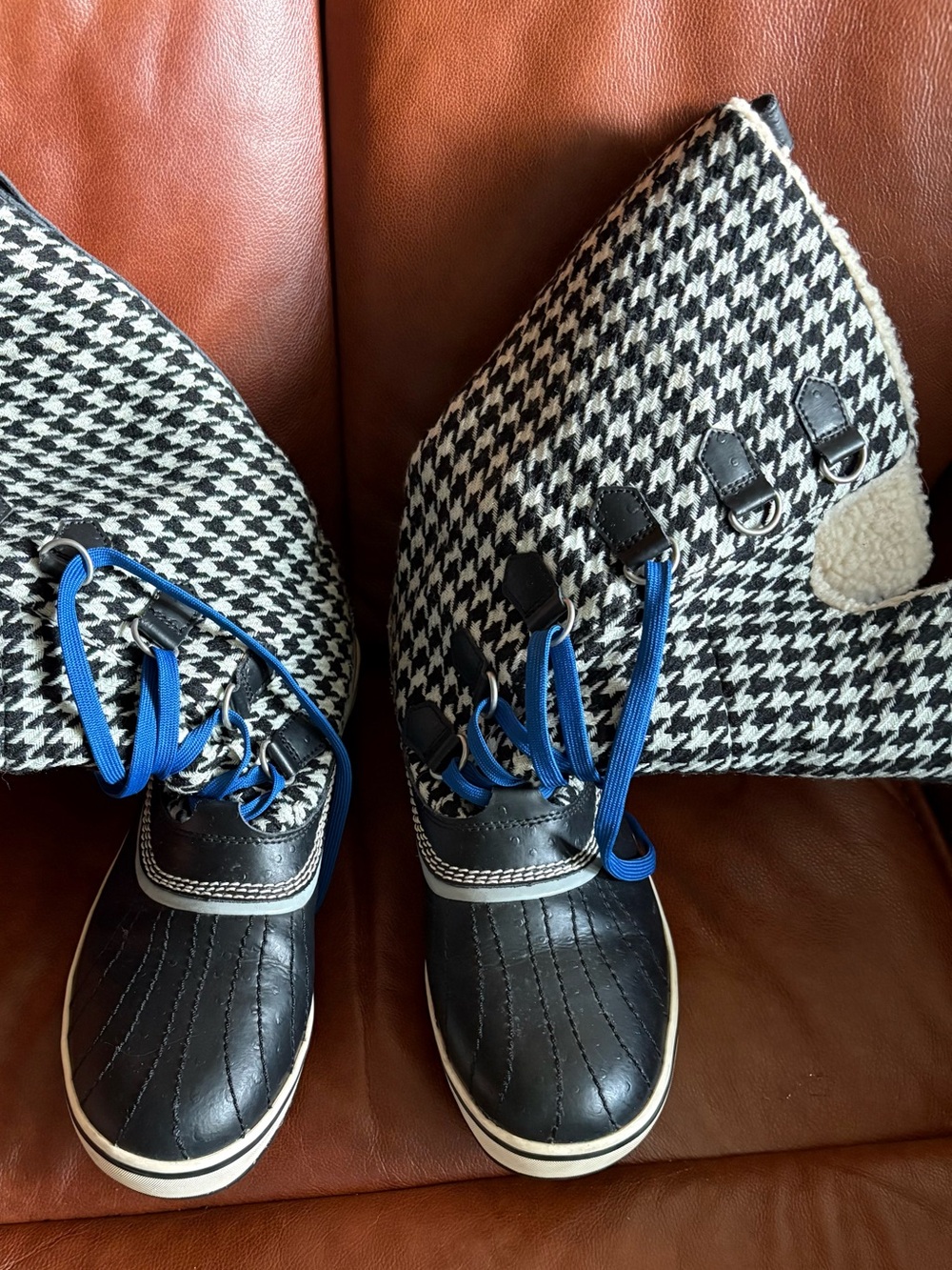 SOREL Houndstooth Snow Duck Boots Blue Laces Size 10 LL1695-011
